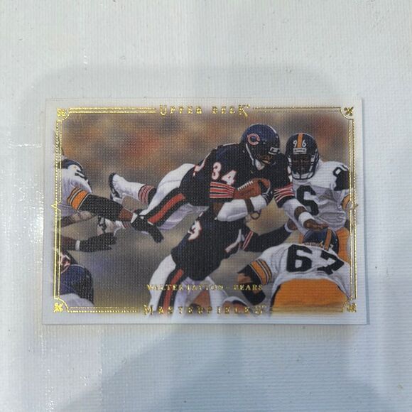 Upper Deck Football Trading Card of Walter Payton with his signature move mint - Picture 1 of 3